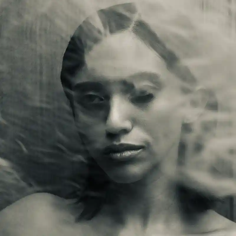 Eine Braut hinter einem Schleier